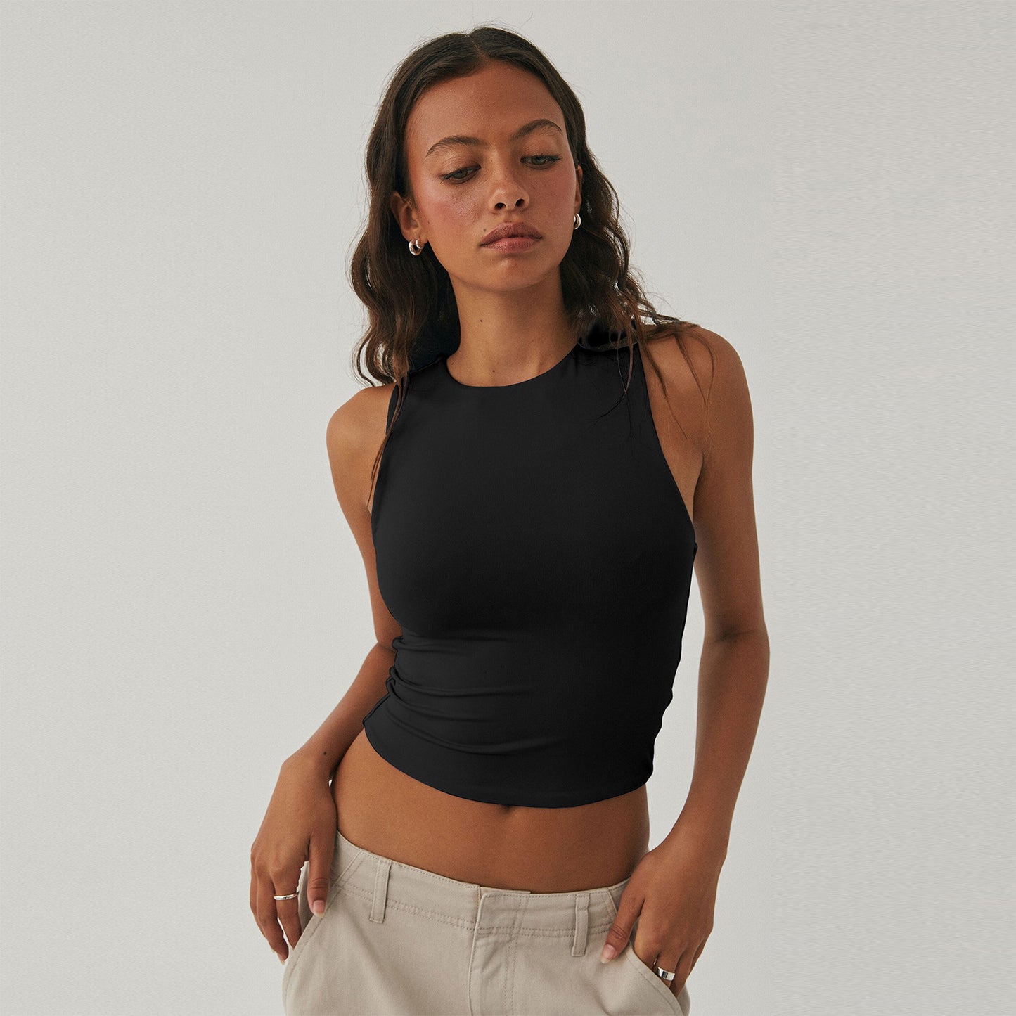 European and American women's clothing new women's sexy off-the-button sleeveless tight bottoming shirt, crew neck I-shaped vest, fashionable age reduction for outer wear