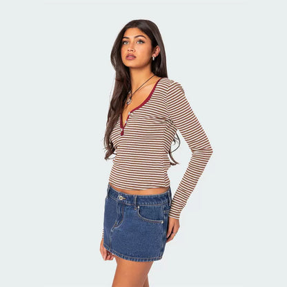 Hot Sale New Contrasting Striped Knitted Sweater Clothes Women's Summer Top Button Slim Shoulder T-Shirt Pure Cotton Fashion Sense